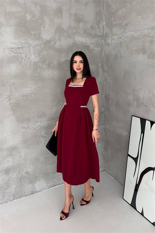 Neşeli butik kadın bordo kare yaka taş detaylı etek drapeli midi boy elbise ---- NBK4621 