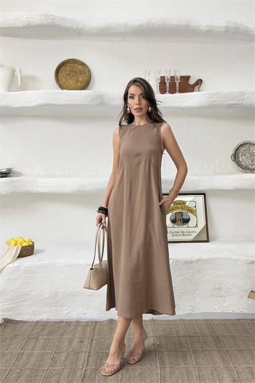 Neşeli butik kadın camel cep detaylı kolsuz oversize yazlık elbise NBNP038 