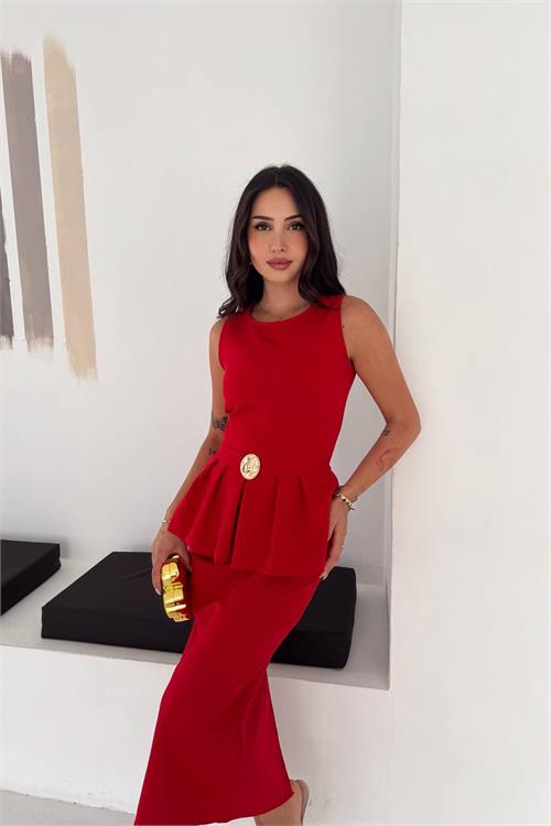 Neşeli butik kadın kırmızı kolsuz peplum kesim midi boy kemer tokalı elbise NBK4640 