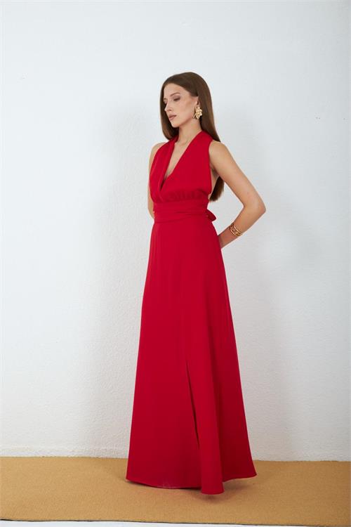 Neşeli butik kadın kırmızı yırtmaçlı halter yaka sırt dekolteli bağlama detaylı maxi elbise NBMY4133 