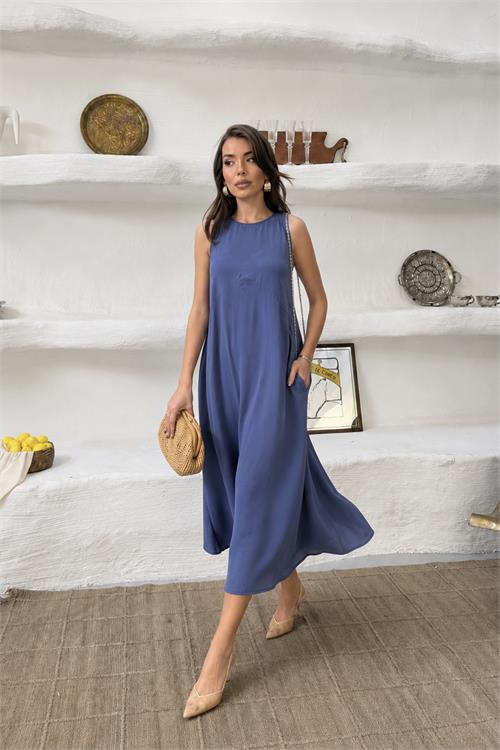 Neşeli butik kadın lacivert cep detaylı kolsuz oversize yazlık elbise NBNP038 
