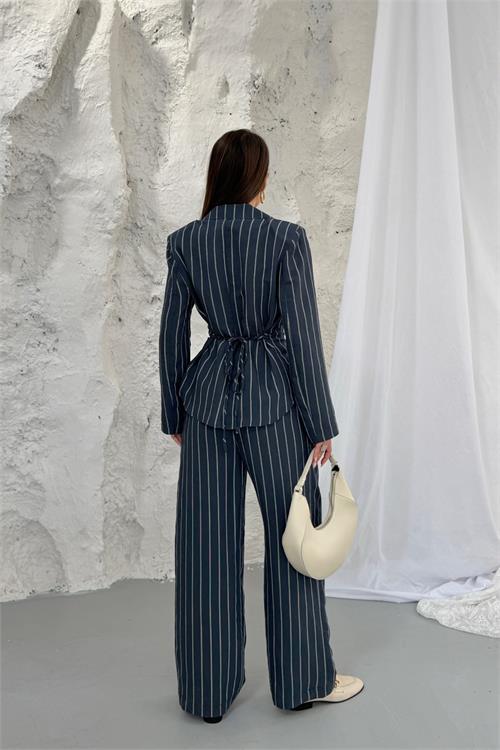 Neşeli butik kadın lacivert şerit desenli bel bağlamalı blazer ceket pantolon takım --- NBNP030 