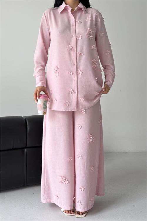 Neşeli butik kadın pembe çiçek aplikeli ikili keten kumaş takım NBMS2642 