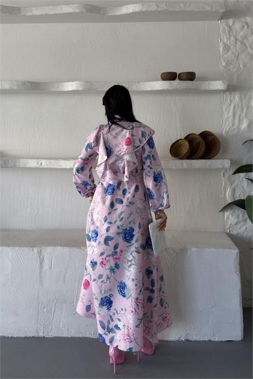 Neşeli butik kadın pembe fırfır detaylı çiçek desenli atlas kumaş düğmeli tasarım elbise NBMS26102 