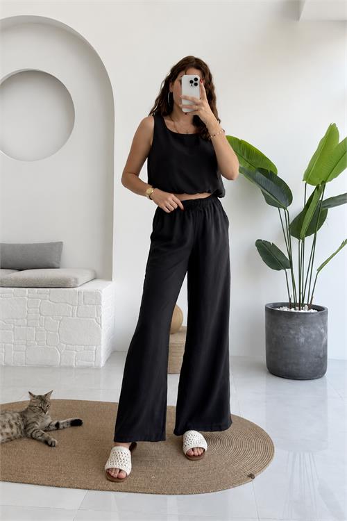 Neşeli butik kadın siyah kalın askılı crop bağcıklı pantolon ikili yazlık takım NBNP033 