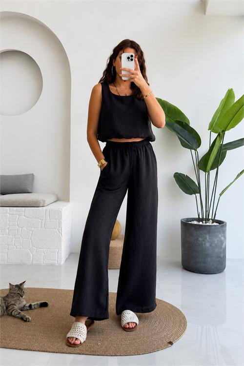 Neşeli butik kadın siyah kalın askılı crop bağcıklı pantolon ikili yazlık takım NBNP033 