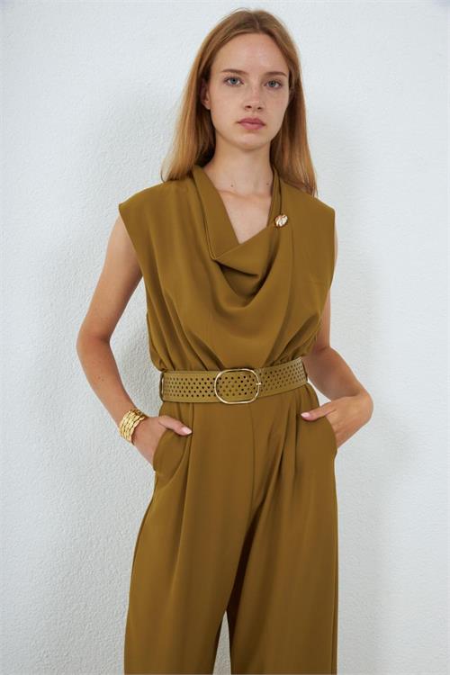 Neşeli butik kadın yeşil degaje yaka kemerli kolsuz geniş paça tulum NBMY4030 