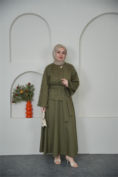 Neşeli butik kadın yeşil püskül kumaş bağlama detaylı etekli tesettür takım ---- NBVQ3144 