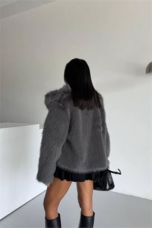 Neşeli butik kadın içi astarlı ithal kürk kaban NBG111