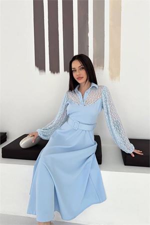 Neşeli butik kadın bebe mavi gömlek yaka transparan üst detaylı kemerli midi boy elbise NBK4581