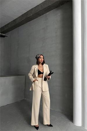 Neşeli butik kadın gold düğme detaylı blazer ceket NBG077