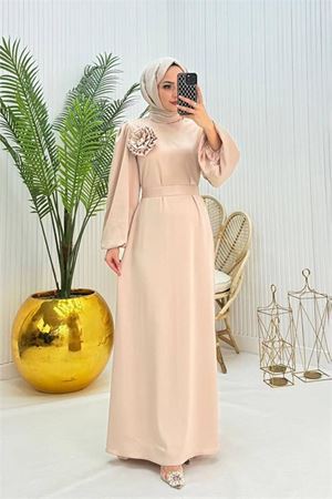 Neşeli butik kadın saten gül detaylı tesettür elbise NMS038