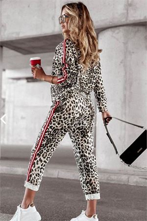 Neşeli butik kadın leopar desenli çizgi detaylı takım NBASP7233
