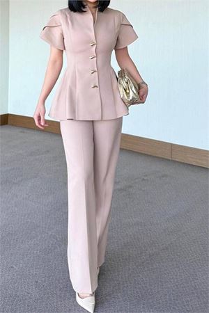Neşeli butik kadın bej gold düğme detaylı peplum kesim premium takım NBSTR4423