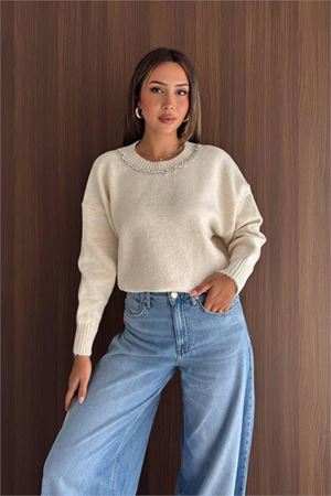 Neşeli butik kadın bej yaka taş işlemeli oversize triko kazak NBK25818 ( STD-36-42)