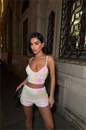 Neşeli butik kadın pulpayet askılı crop şort ikili takım NBDF168