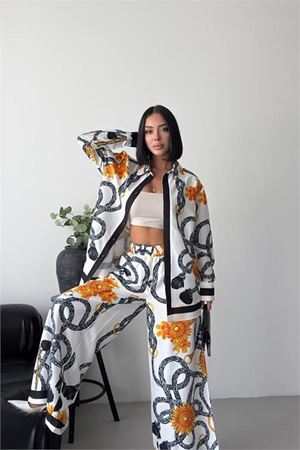 Neşeli butik kadın beyaz zincir desenli gömlek pantolon ikili tasarım takım NBMS26116
