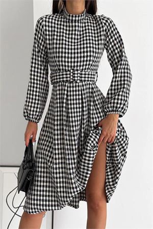Neşeli butik kadın kazayağı desenli kemerli midi elbise KKLF39