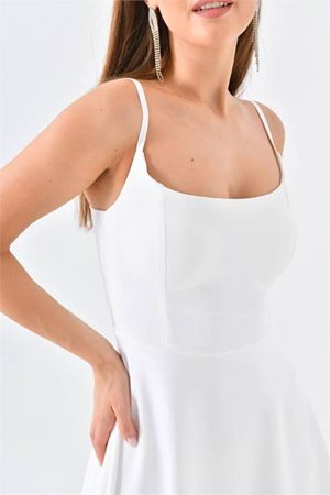 Neşeli butik kadın beyaz askılı eteği fırfır detaylı abiye elbise NBSWLL12