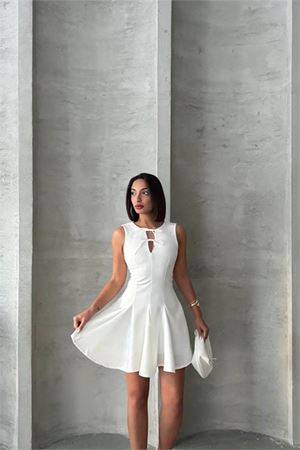 Neşeli butik kadın yakası bağlama detaylı likralı mini elbise NBG084