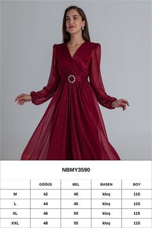 Neşeli butik kadın kemerli kruvaze yaka simli gece elbisesi NBMY3590