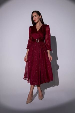 Neşeli butik kadın kemerli kruvaze yaka simli gece elbisesi NBMY3590