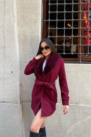 Neşeli butik kadın cep detaylı kuşaklı yaka kürklü kısa kaşe kaban NBSTR1019