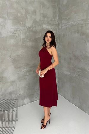 Neşeli butik kadın bordo sırt dekolteli metal yaka midi elbise NBK4543