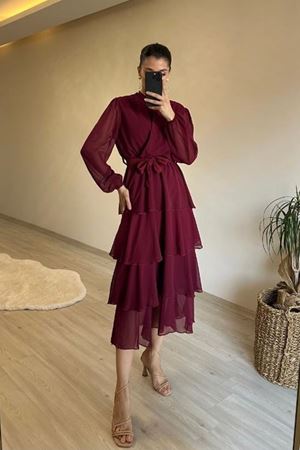 Neşeli butik kadın kat kat volanlı kuşaklı midi şifon elbise NM004
