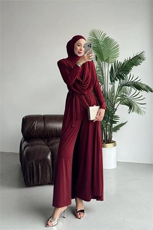 Neşeli butik kadın bordo degaje yaka kuşaklı sandy kumaş tesettür tulum NMS089