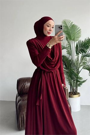 Neşeli butik kadın bordo degaje yaka kuşaklı sandy kumaş tesettür tulum NMS089