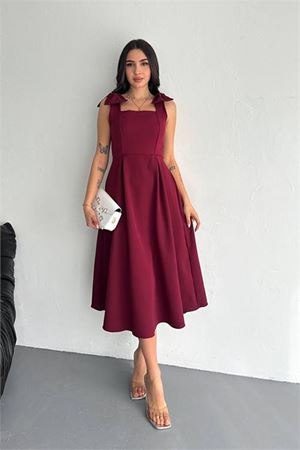 Neşeli butik kadın askılı fiyonk detaylı kloş elbise NBK4185