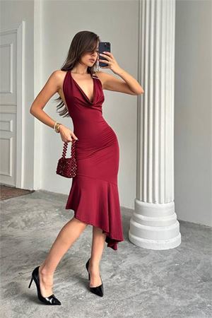 Neşeli butik kadın asimetrik kesim omuz aksesuarlı elbise NBDF164