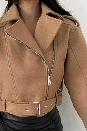 Neşeli butik kadın camel kaşe fermuar detaylı biker mont NBMYLK23