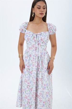 Neşeli butik kadın ekru çiçek desenli balon kol kare yaka midi elbise NBMY4108