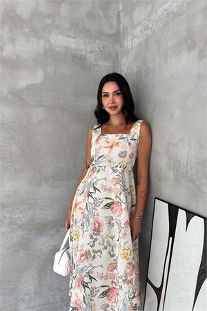 Neşeli butik kadın ekru kare yaka çiçek desenli kolsuz beli oturan midi elbise NBK4670