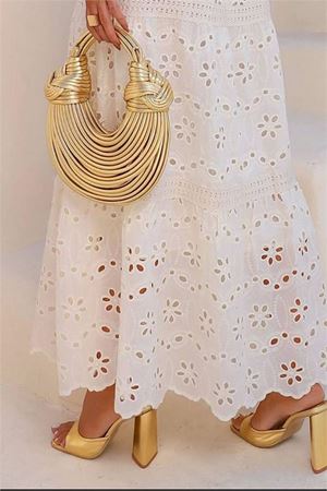 Neşeli butik kadın işleme nakış detaylı askılı ithal elbise NBEMP2736