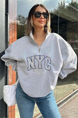 Neşeli butik kadın gri içi polar nakışlı sweat NBG033