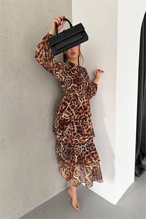 Neşeli butik kadın eteği kat kat leopar desenli şifon elbise NBKKLF2036