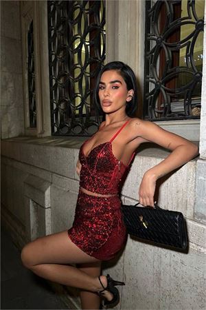 Neşeli butik kadın pulpayet askılı crop şort ikili takım NBDF168