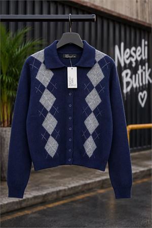 Neşeli butik kadın lacivert kolej tarzı baklava desenli düğmeli triko hırka NBHT06