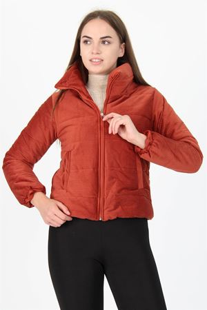 Neşeli Butik Kadın Yüksek Yaka Fermuar Detaylı Cepli Kışlık Kadife Mont NB7154