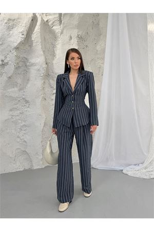 Neşeli butik kadın lacivert şerit desenli bel bağlamalı blazer ceket pantolon takım --- NBNP030