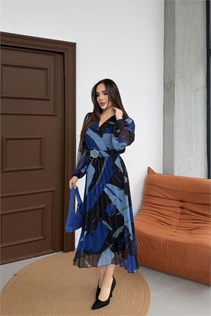 Neşeli butik kadın mavi beli kemerli piliseli kruvaze yaka şifon elbise NBELB03