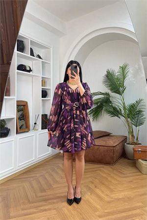 Neşeli butik kadın desenli kemer detyalı mini şifon elbise NBMY3585