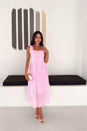 Neşeli butik kadın pembe fisto işlemeli düğme detaylı midi boy kare yaka elbise NBK4644