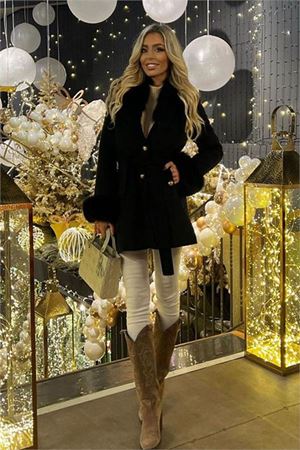 Neşeli butik kadın kaşe kumaş İthal kürk detaylı kaban NBEMP2312