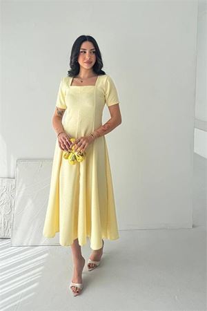 Neşeli butik kadın sarı taş detaylı kare yaka midi boy kısa kollu elbise NBK4605