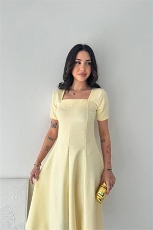 Neşeli butik kadın sarı taş detaylı kare yaka midi boy kısa kollu elbise NBK4605