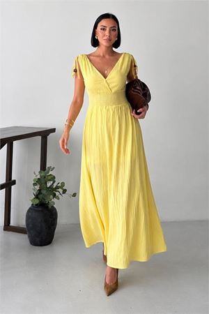 Neşeli butik kadın sarı bel lastikli kruvaze yaka omuz bağlama detaylı tam boy elbise NBG133